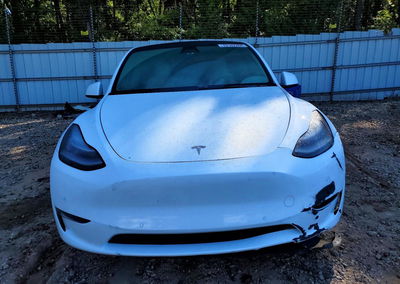 2021 Tesla Model Y, daño Trasero, Copart lote 70162206, foto 5 de 14