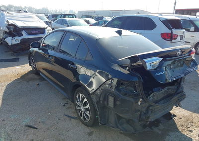 2020 Toyota Corolla Le, daño Front & Rear, Iaai lote 46316848, foto 3 de 15