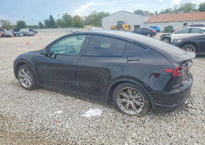 2023 Tesla Model Y, daño Lateral, Copart lote 69156996, foto 2 de 12