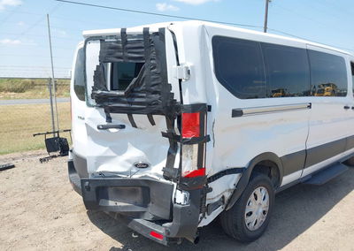 2023 Ford Transit-350 Passenger Van Xlt, Right Rear damage, Iaai lot 46038313, photo 6 of 17