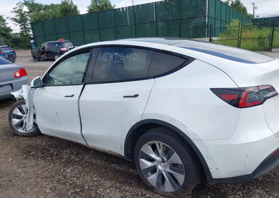 2022 Tesla Model Y Long Range Dual Motor All-wheel Drive, uszkodzenie: Front & Rear, Iaai lot 45871642, zdjęcie 14 z 19