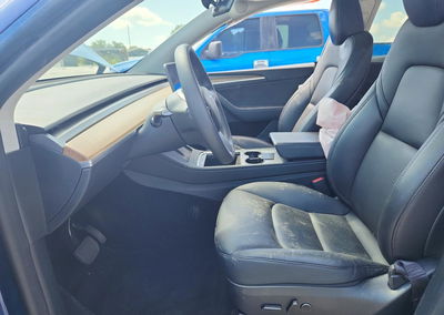 2023 Tesla Model Y, uszkodzenie: Bok, Copart lot 59233186, zdjęcie 7 z 13