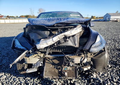2021 Tesla Model Y, daño Frontal, Copart lote 73542926, foto 5 de 14