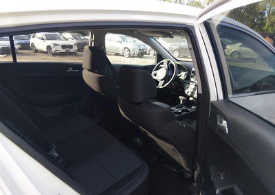2021 Kia Sportage Lx, daño Theft, Iaai lote 46108490, foto 8 de 16