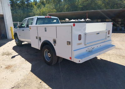 2019 Chevrolet Silverado 3500hd Chassis Wt, uszkodzenie: Normal Wear & Tear, Iaai lot 46402484, zdjęcie 3 z 16