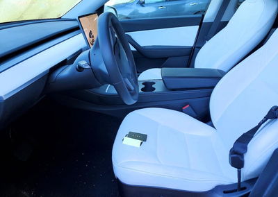 2021 Tesla Model Y, daño Trasero, Copart lote 70162206, foto 7 de 14