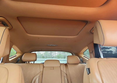 2024 Genesis Gv80 2.5t, daño Inundación, Copart lote 66832346, foto 10 de 15