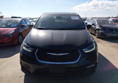2026 Chrysler Pacifica Limited, daño Lateral derecho, Iaai lote 46426967, foto 12 de 18