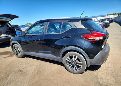 2019 Nissan Kicks Sv, пошкодження: Бік, Copart лот 67241916, фото 2 з 12