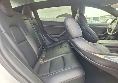 2022 Tesla Model 3, daño Lateral, Copart lote 68897126, foto 10 de 14