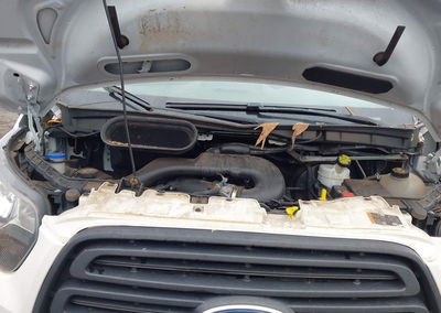 2019 Ford Transit-150, daño Volcadura, Iaai lote 44845324, foto 10 de 16