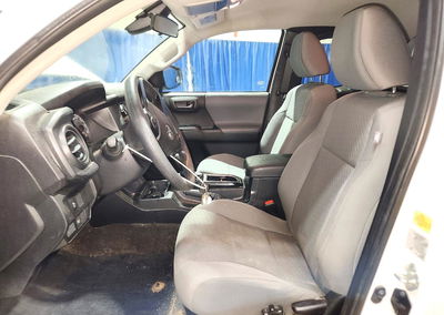 2022 Toyota Tacoma Sr, daño Abolladuras/rayones menores, Copart lote 73637576, foto 7 de 12