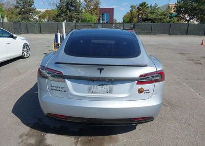 2019 Tesla Model S 100d/75d/long Range/standard Range, daño Frontal, Iaai lote 46349933, foto 17 de 21