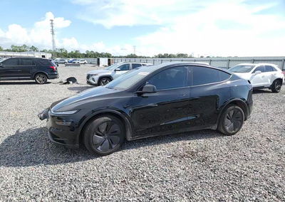2026 Tesla Model Y, daño Frontal, Copart lote 66390446, foto 13 de 14