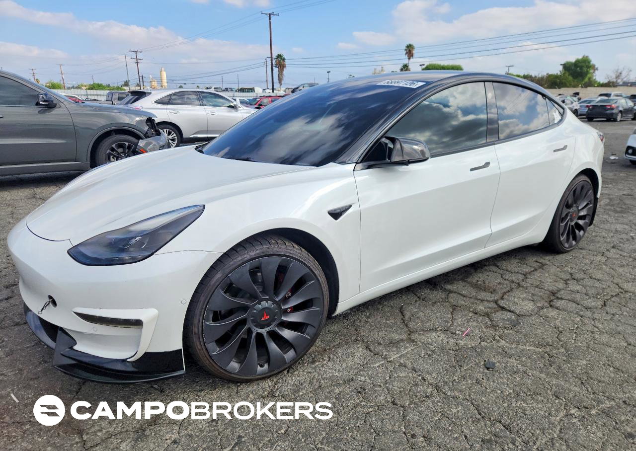 2022 Tesla Model 3, daño Lateral, Copart lote 68897126