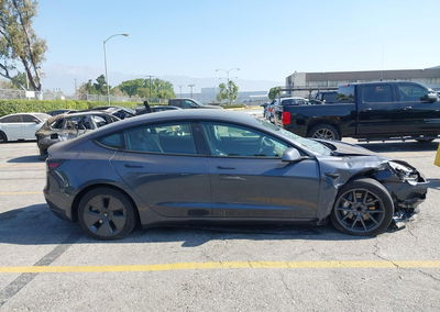 2023 Tesla Model 3 Rear-wheel Drive, uszkodzenie: Dachowanie, Iaai lot 45433230, zdjęcie 13 z 20