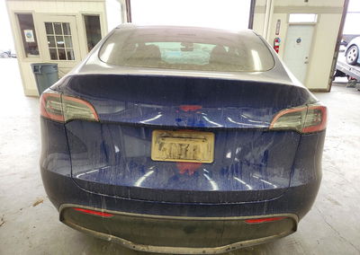 2023 Tesla Model Y, daño Frontal, Copart lote 73702546, foto 6 de 14