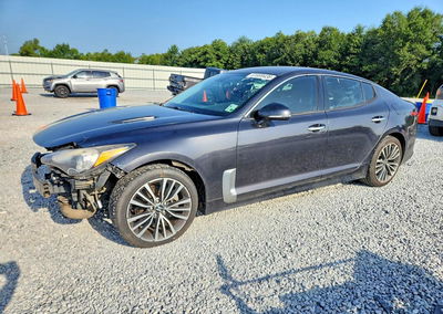 2019 Kia Stinger Base, daño Frontal, Copart lote 61899436
