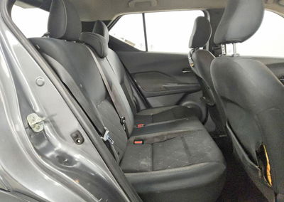 2019 Nissan Kicks Sv, daño Abolladuras/rayones menores, Copart lote 69262806, foto 10 de 13