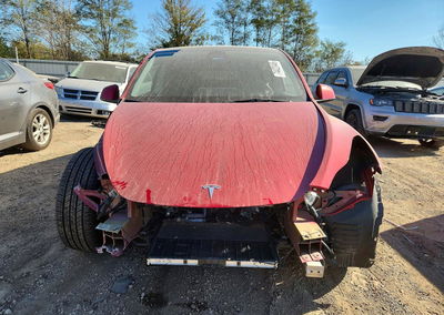 2022 Tesla Model Y, daño Frontal, Copart lote 74422446, foto 5 de 13