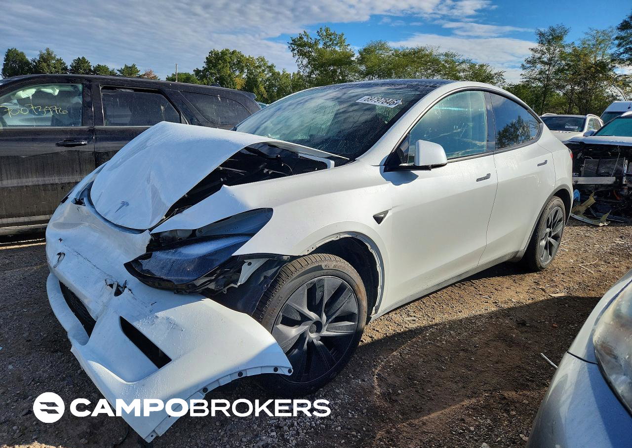 2025 Tesla Model Y, Front End damage, Copart lot 69797846