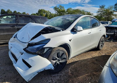 2025 Tesla Model Y, Front End damage, Copart lot 69797846