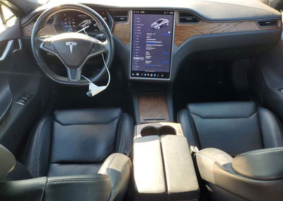 2020 Tesla Model S, daño Frontal, Copart lote 73991456, foto 8 de 14