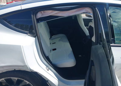 2023 Tesla Model Y Awd/long Range Dual Motor All-wheel Drive, daño Frontal derecho, Iaai lote 45904354, foto 8 de 19