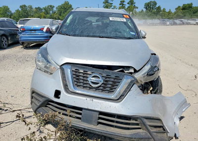 2020 Nissan Kicks Sv, daño Volcadura, Copart lote 66337076, foto 5 de 14