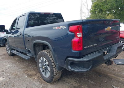 2022 Chevrolet Silverado 2500hd 4wd  Standard Bed Custom, пошкодження: Передня частина, Iaai лот 46175697, фото 3 з 15