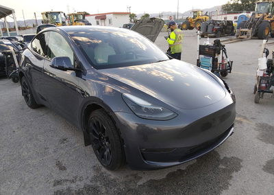 2023 Tesla Model Y Awd/long Range Dual Motor All-wheel Drive, daño Frontal izquierdo, Iaai lote 46063947