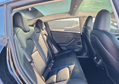2023 Tesla Model 3, daño Lateral, Copart lote 68230216, foto 10 de 13