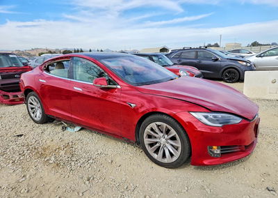 2019 Tesla Model S, daño Trasero, Copart lote 71626736, foto 4 de 13