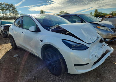 2025 Tesla Model Y, Front End damage, Copart lot 69797846, photo 4 of 12
