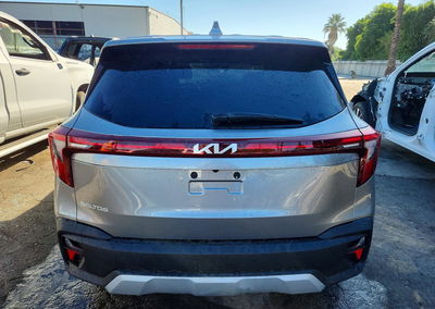 2026 Kia Seltos Lx, daño Ao, Copart lote 70408296, foto 6 de 13