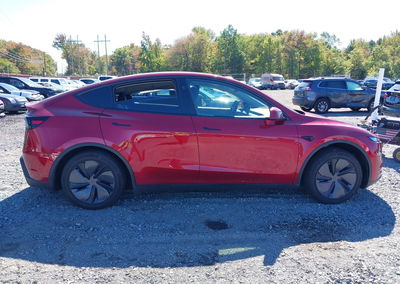 2026 Tesla Model Y All-wheel Drive/long Range Launch Series/premium All-wheel Drive, Left Side damage, Iaai lot 46290075,