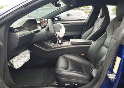 2021 Tesla Model S, daño Bajos, Copart lote 72547696, foto 7 de 14