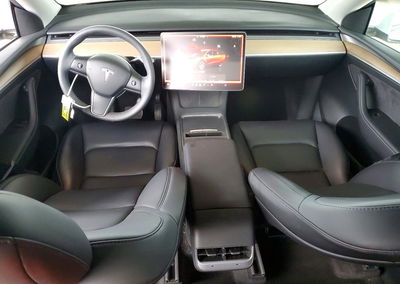 2023 Tesla Model Y, daño Trasero, Copart lote 73376096, foto 8 de 15