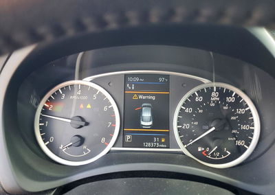 2019 Nissan Sentra Sv, daño Frontal, Copart lote 68406316, foto 9 de 14