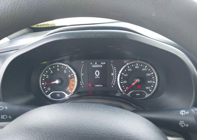 2023 Jeep Renegade Latitude 4x4, daño Lateral derecho, Iaai lote 46205680, foto 7 de 17