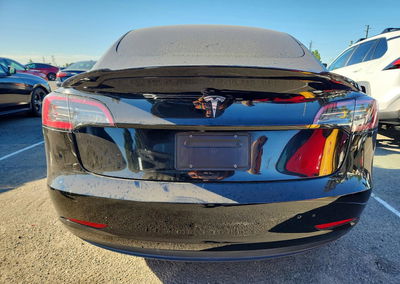 2023 Tesla Model 3, daño Lateral, Copart lote 68230216, foto 6 de 13