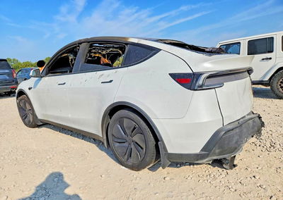 2026 Tesla Model Y, uszkodzenie: Pożar, Copart lot 70142376, zdjęcie 2 z 13