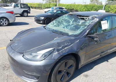 2023 Tesla Model 3 Rear-wheel Drive, uszkodzenie: Dachowanie, Iaai lot 45433230, zdjęcie 6 z 20