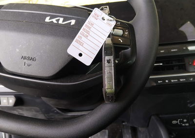 2025 Kia K4 Lxs, daño Frontal, Iaai lote 45874389, foto 11 de 17