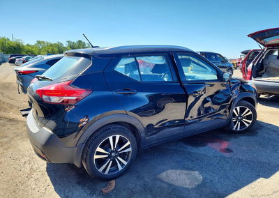 2019 Nissan Kicks Sv, пошкодження: Бік, Copart лот 67241916, фото 3 з 12