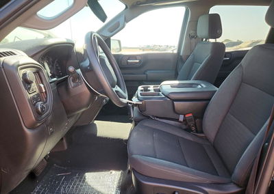 2024 Chevrolet Silverado K1500 Custom, daño Trasero, Copart lote 64104946, foto 7 de 14