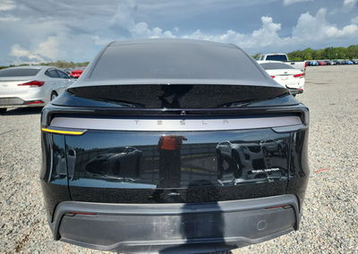 2026 Tesla Model Y, daño Frontal, Copart lote 66390446, foto 6 de 14