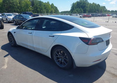 2021 Tesla Model 3 Standard Range Plus Rear-wheel Drive, Right Side damage, Iaai lot 46080255, photo 3 of 15