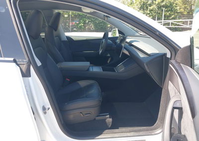 2026 Tesla Model Y All-wheel Drive/long Range Launch Series/premium All-wheel Drive, Front End damage, Iaai lot 44964027,
