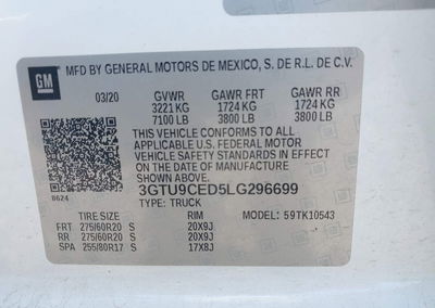 2020 Gmc Sierra 1500 4wd  Short Box Elevation, daño Trasero izquierdo, Iaai lote 46050122, foto 9 de 21